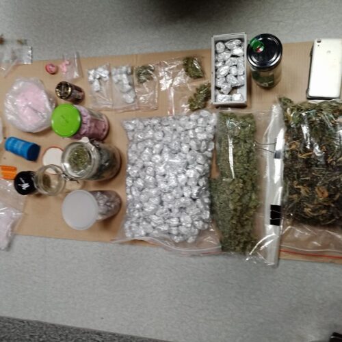 Policjanci przejęli ponad 2,5 kg narkotyków